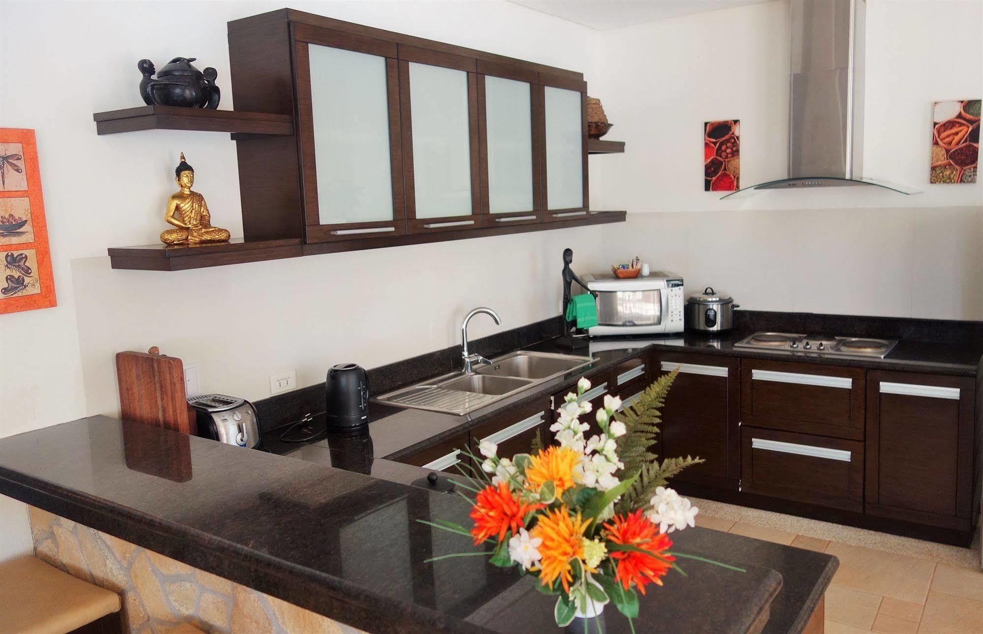 Boracay Apartments At 7 Stones Balabag  Exterior foto